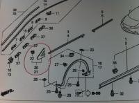 TÜKÖR ELÖTTI HÁROMSZÖG BORITÁS BAL
